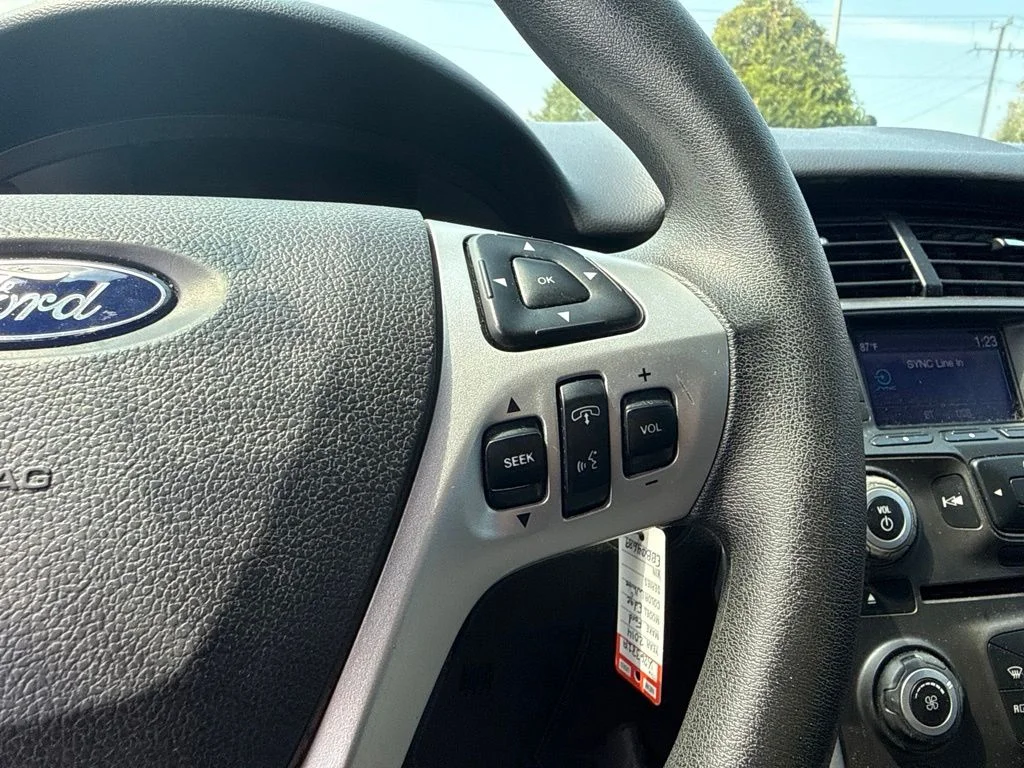 Used 2014 Silver Ford SE image 8