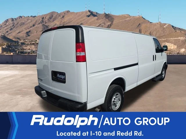 Used 2023 Summit White Chevrolet Work Van image 5