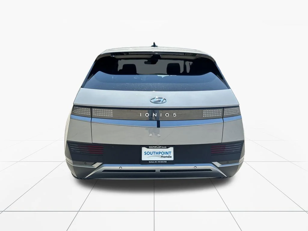 Used 2023 Cyber Gray Hyundai SEL image 7