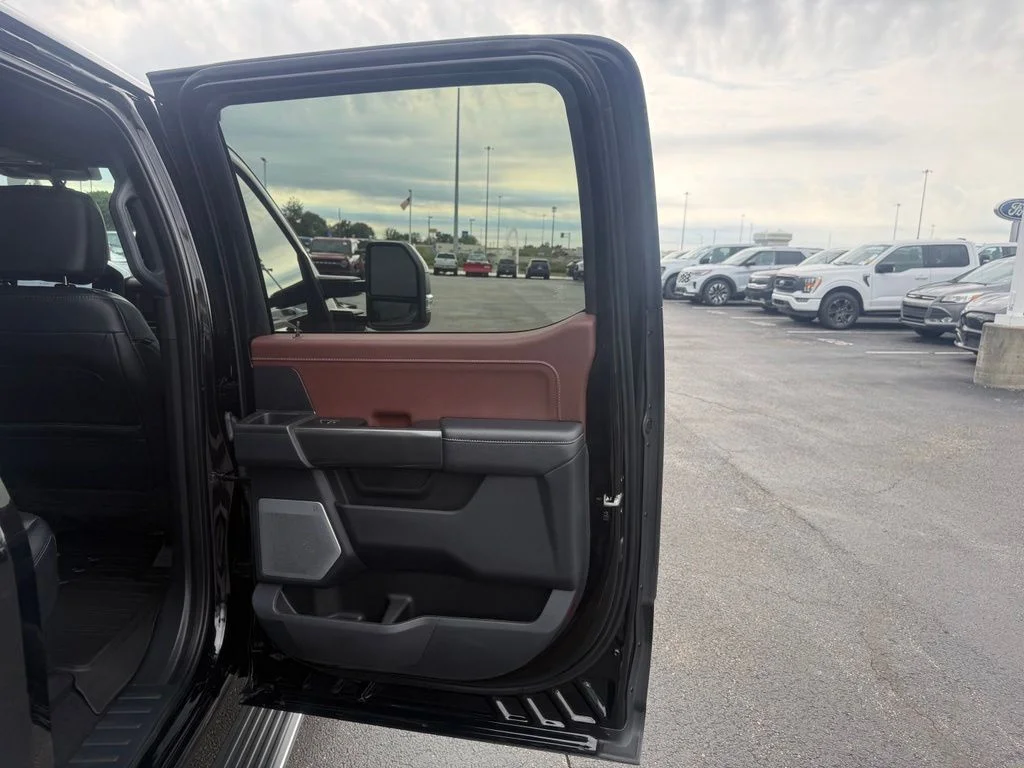 Used 2023 Black Ford Lariat image 61