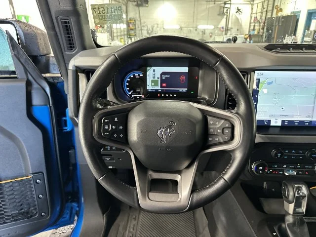 Used 2023 Blue Ford Badlands image 14
