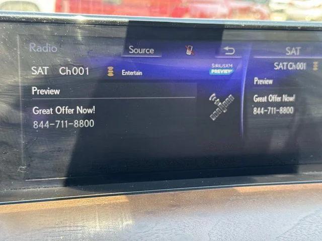 Used 2021 White Lexus 570 image 44