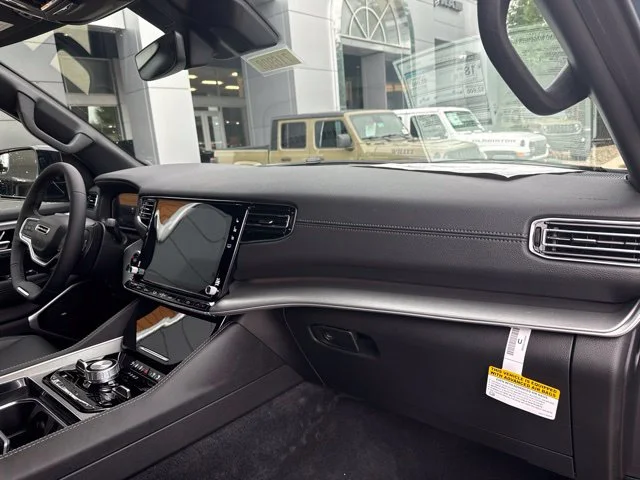 New 2027 Gray Jeep Upland image 15