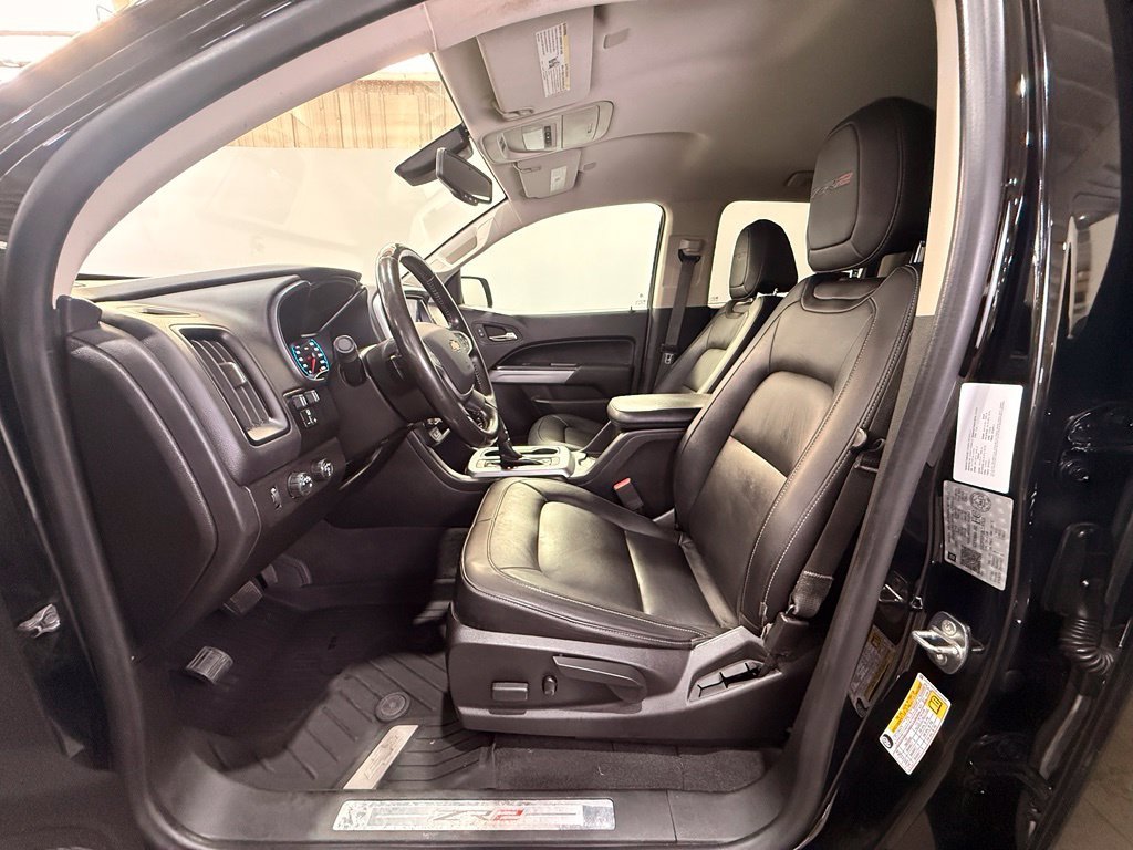Used 2020 Black Chevrolet ZR2 image 15