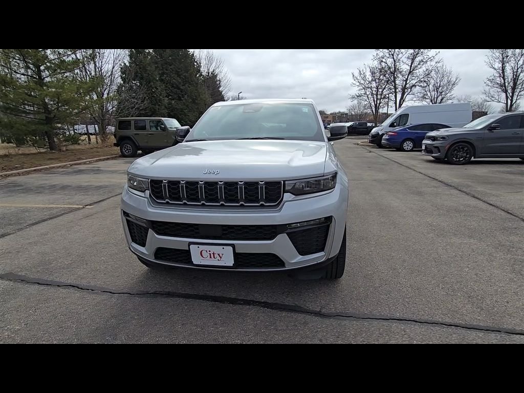 New 2026 Silver Zynith Jeep Limited image 4