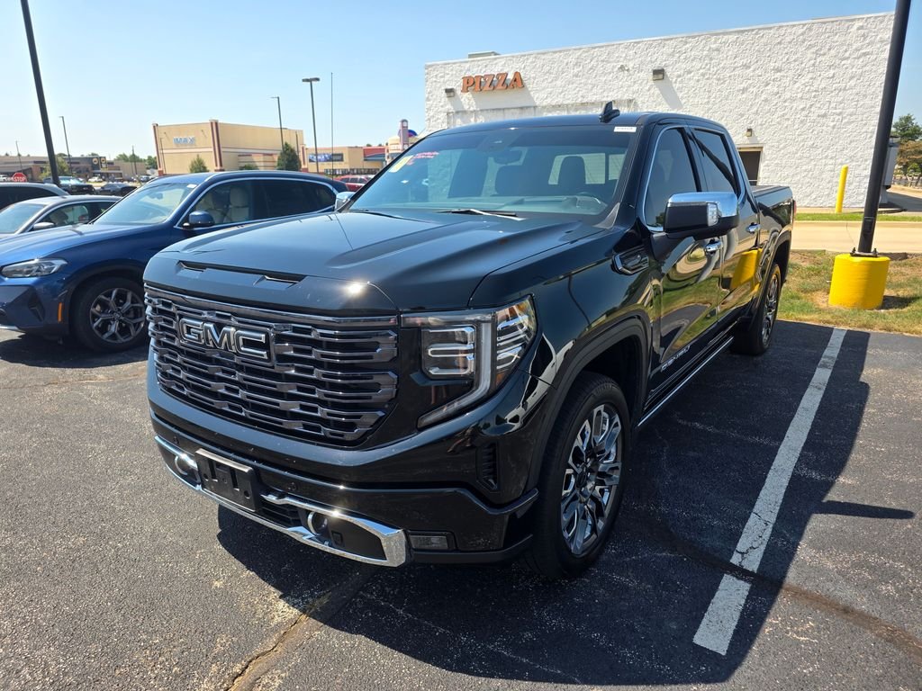 Used 2025 Onyx Black GMC Denali Ultimate image 2