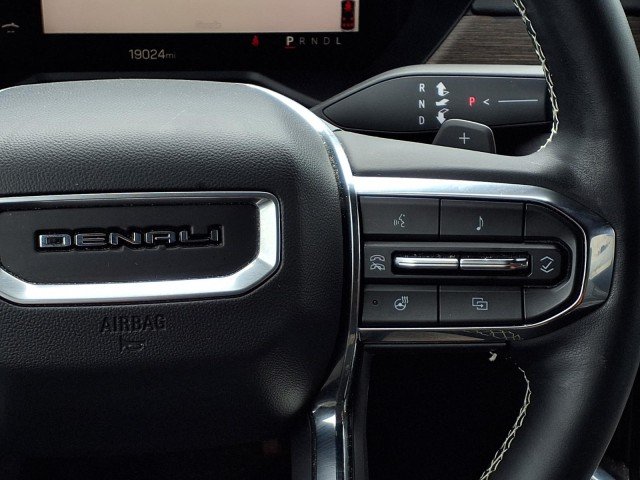 2024 GMC Acadia Denali - Photo 24