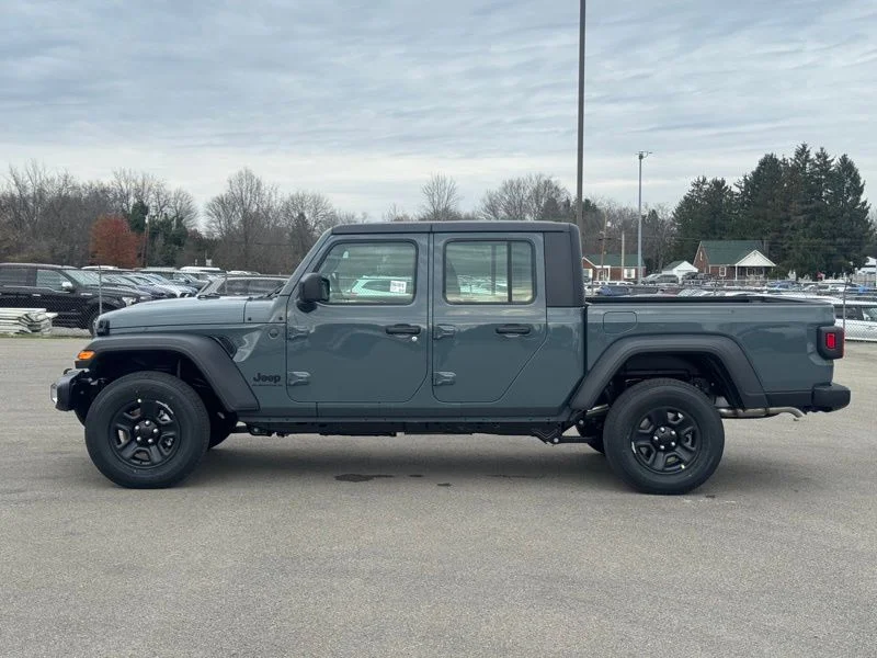2026 Jeep Gladiator Sport - Photo 6