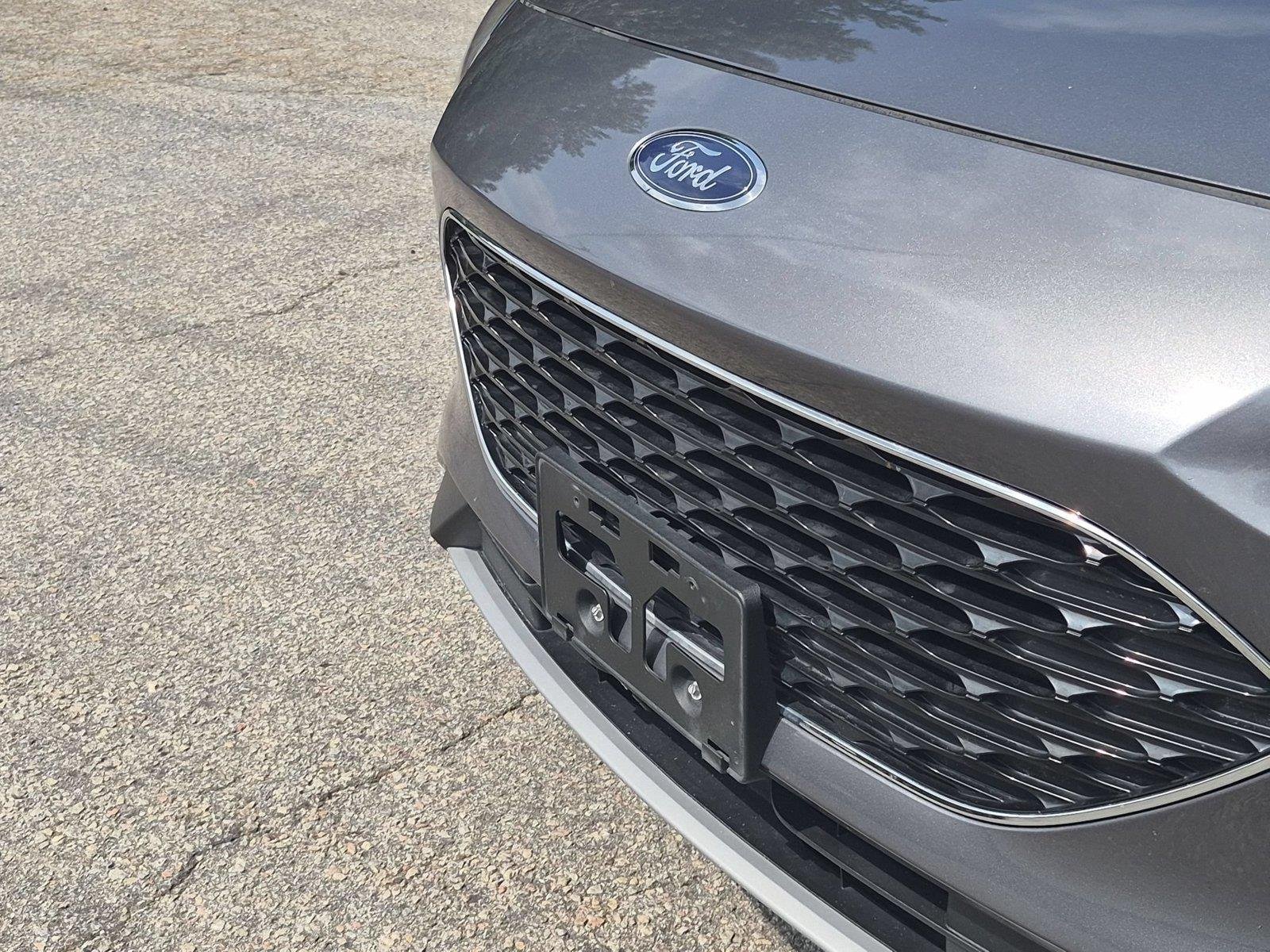 Used 2021 Carbonized Gray Metallic Ford SEL image 13