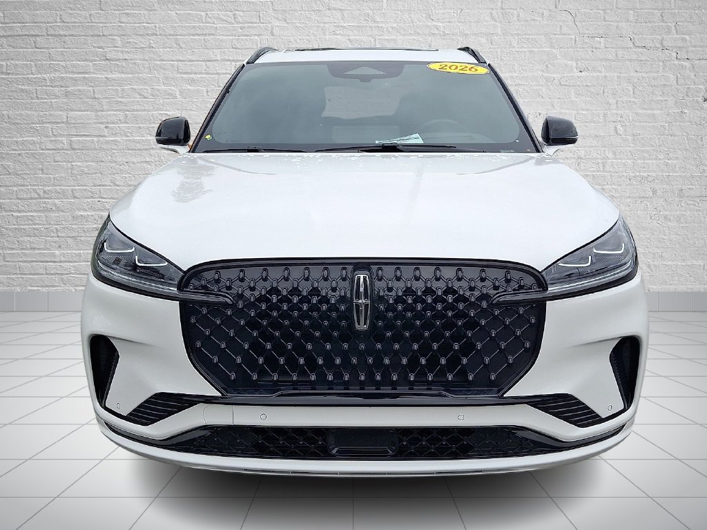 Used 2026 White Lincoln Black Label image 2