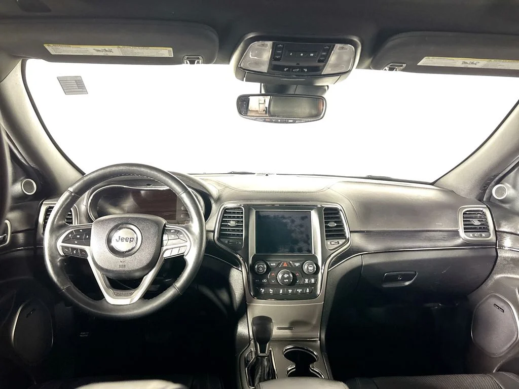 Used 2018 Black Jeep Overland image 12