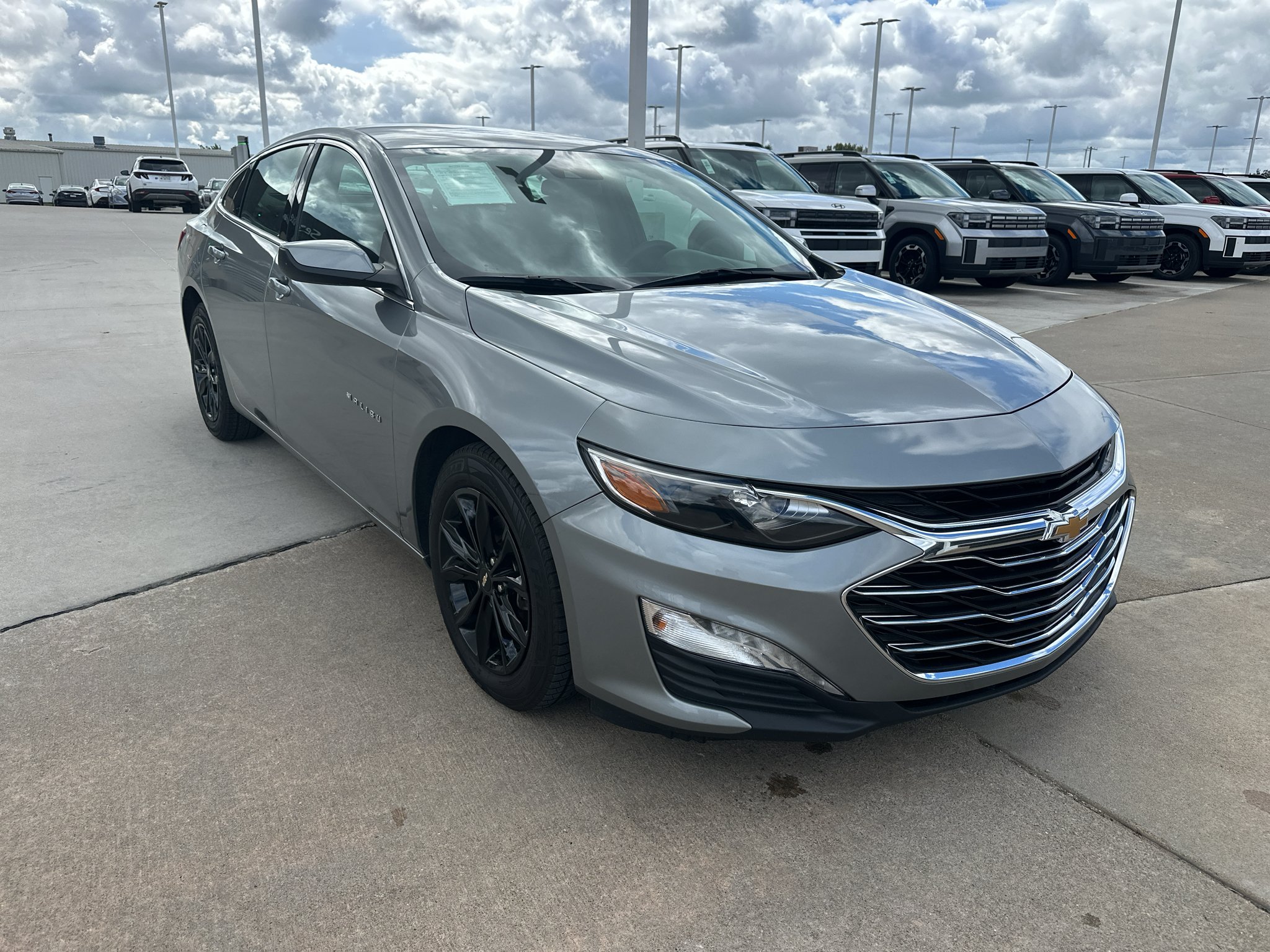 Used 2024 Sterling Grey Metallic Chevrolet LT (1LT) image 8