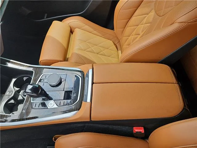 Used 2023 Gold BMW sDrive40i 4x2 Sports Activity Vehicle image 19