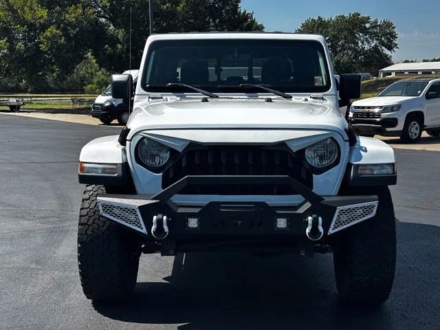 Used 2020 White Jeep Overland image 2
