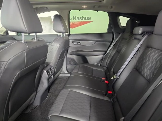 New 2026 Super Black Nissan Platinum image 15
