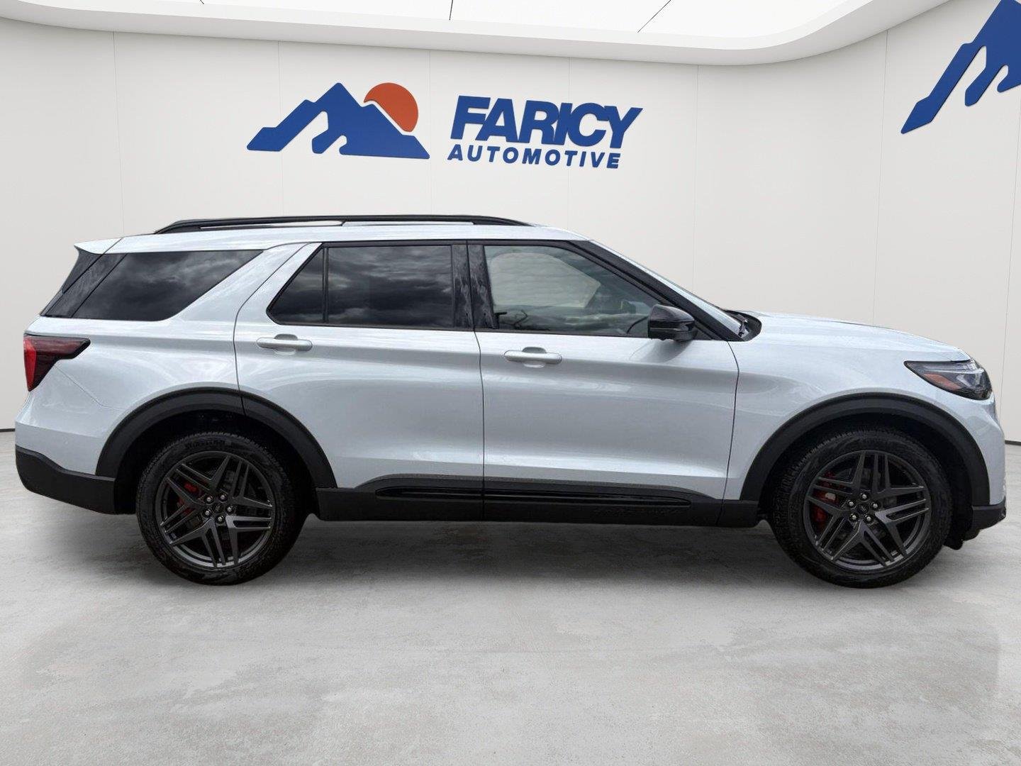 New 2026 Space White Metallic Ford ST image 7