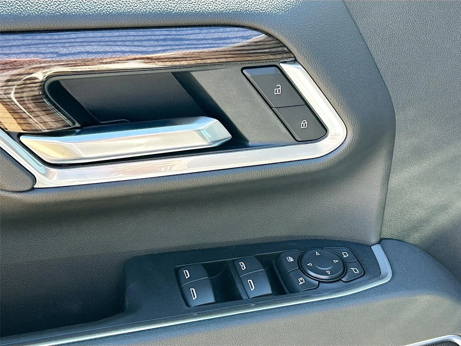 2026 Chevrolet Silverado 3500 HD LT - Photo 21