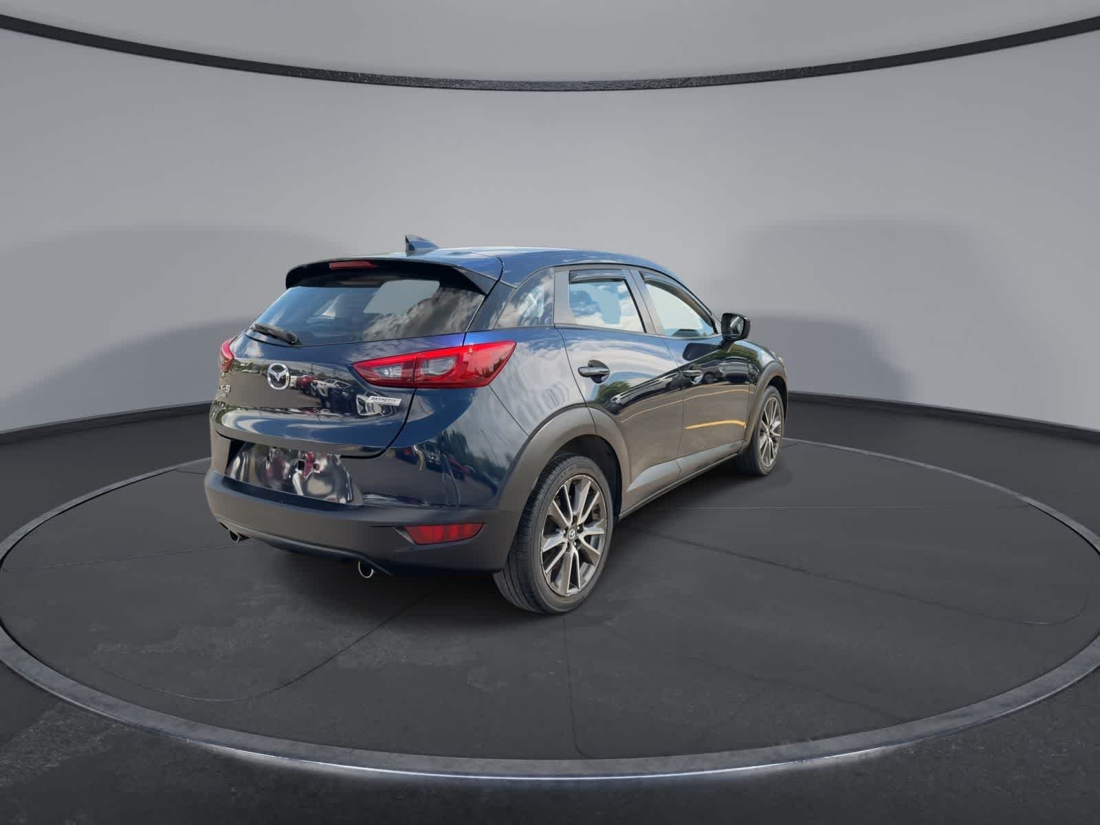 Used 2017 Deep Crystal Blue Mica Mazda Touring image 8