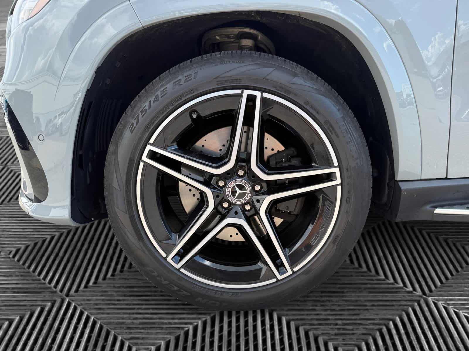 Certified Used 2024 MANUFAKTUR Alpine Grey Mercedes-Benz GLS 450 image 9