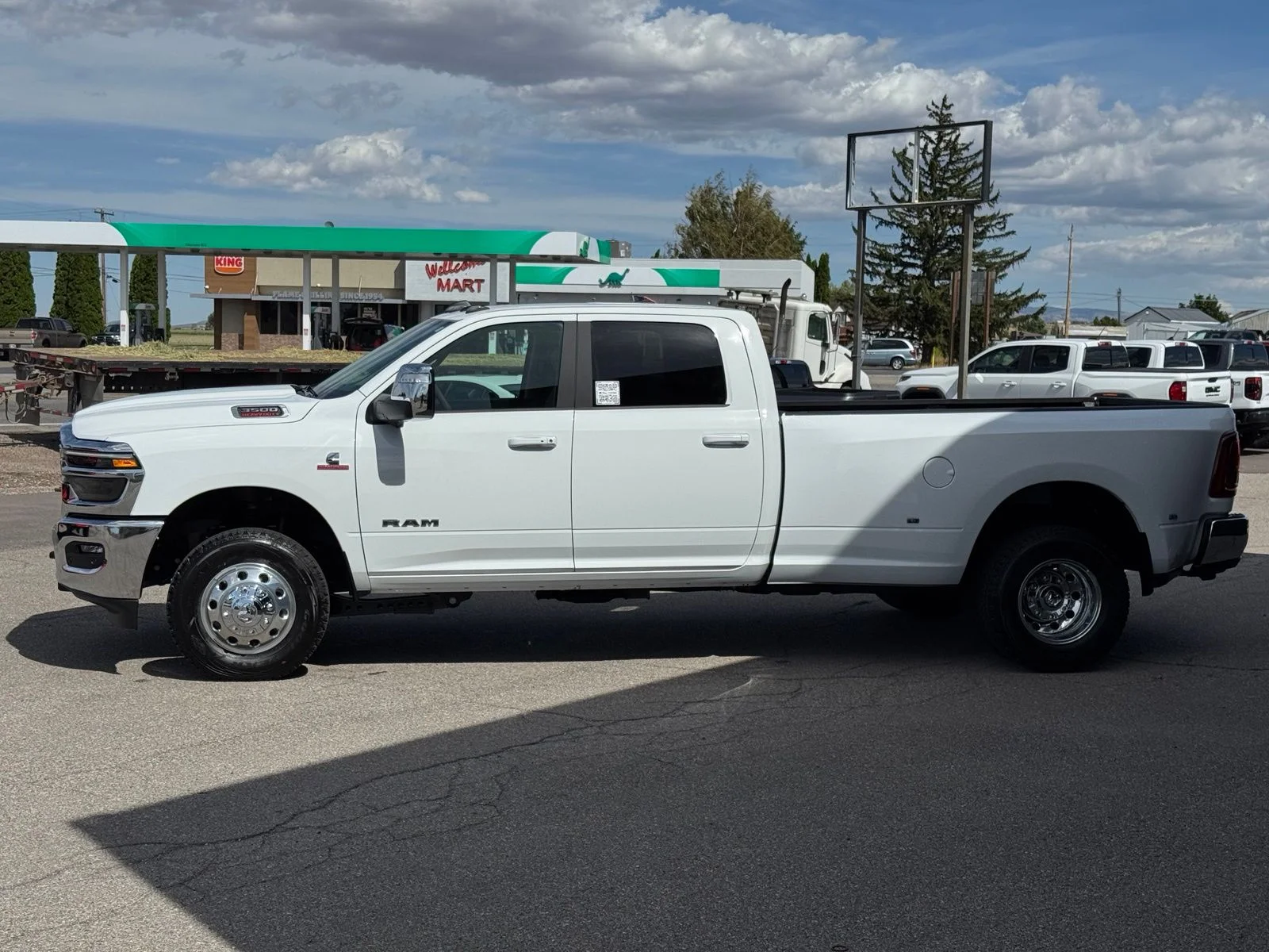 New 2027 Bright White Clearcoat RAM Laramie image 12