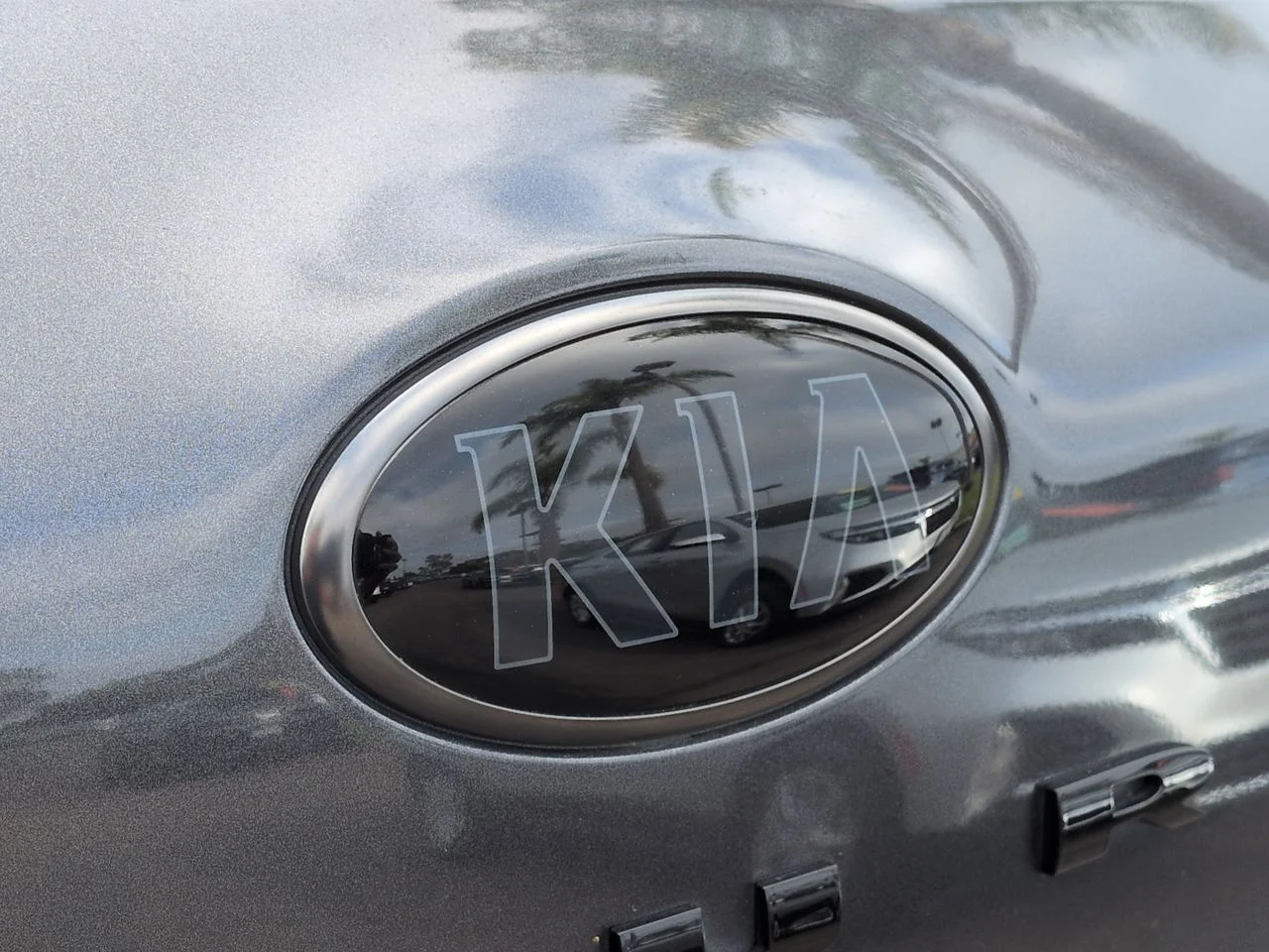 Used 2021 Gravity Gray Kia SX image 32