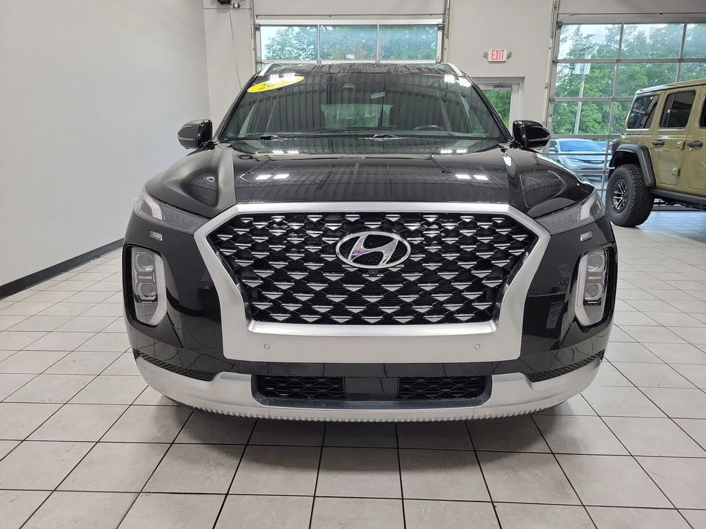 Certified Used 2021 Black Hyundai Calligraphy image 6