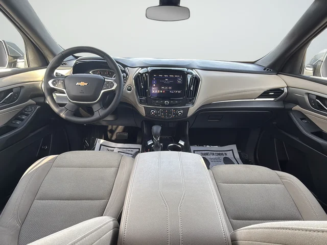 Used 2023 Gray Chevrolet LT image 9