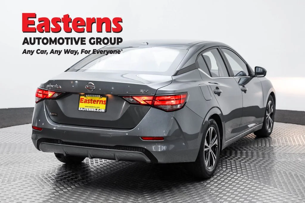 Used 2023 Gray Nissan SV image 5