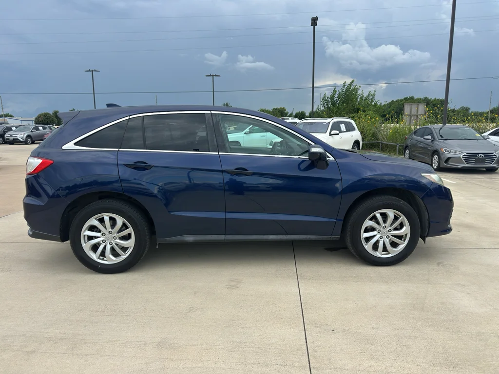 Used 2017 Fathom Blue Pearl Acura w/Technology Pkg image 5