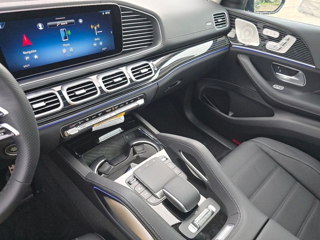 New 2026 Black Mercedes-Benz GLS 450 image 32