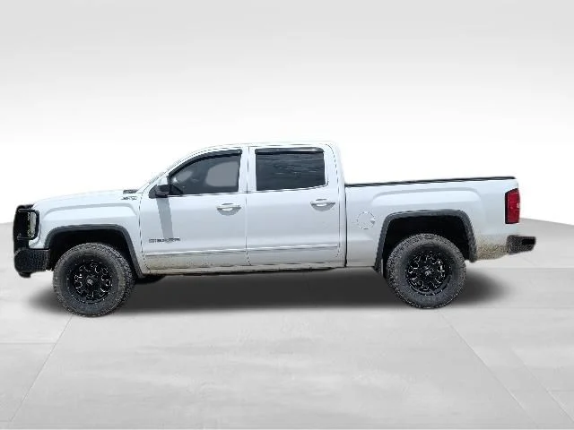 Used 2014 White GMC SLE image 6