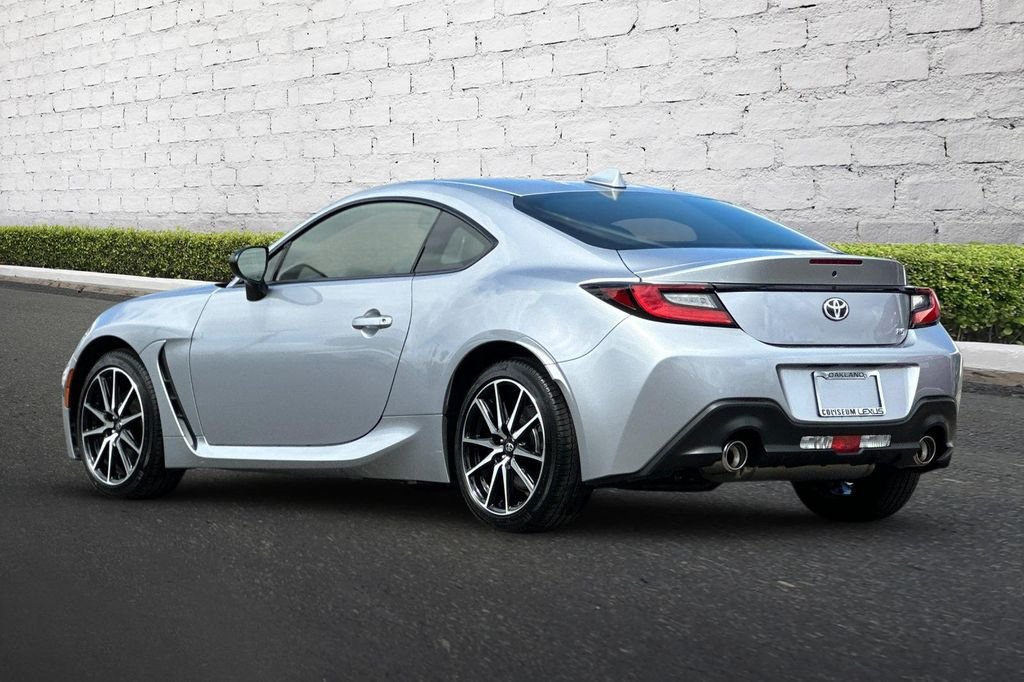 2023 Toyota GR86 Base - Photo 6