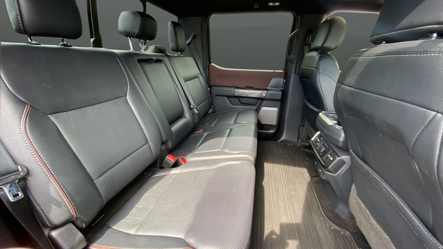Used 2023 Carbonized Gray Metallic Ford Lariat image 24