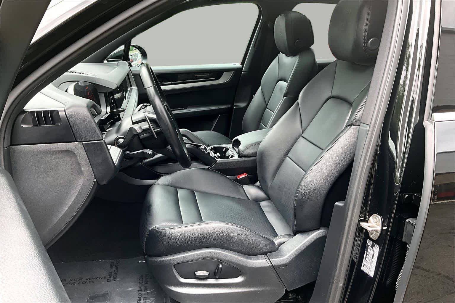 Used 2024 Black Porsche  image 8