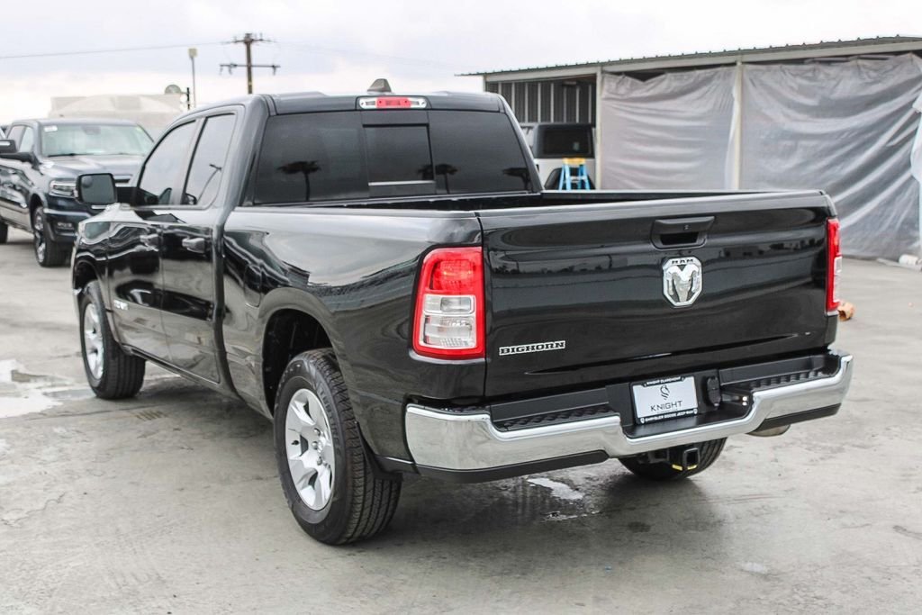 Used 2023 Diamond Black Ram Big Horn/Lone Star image 7