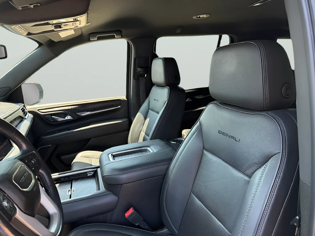 Used 2021 Gray GMC Denali image 19