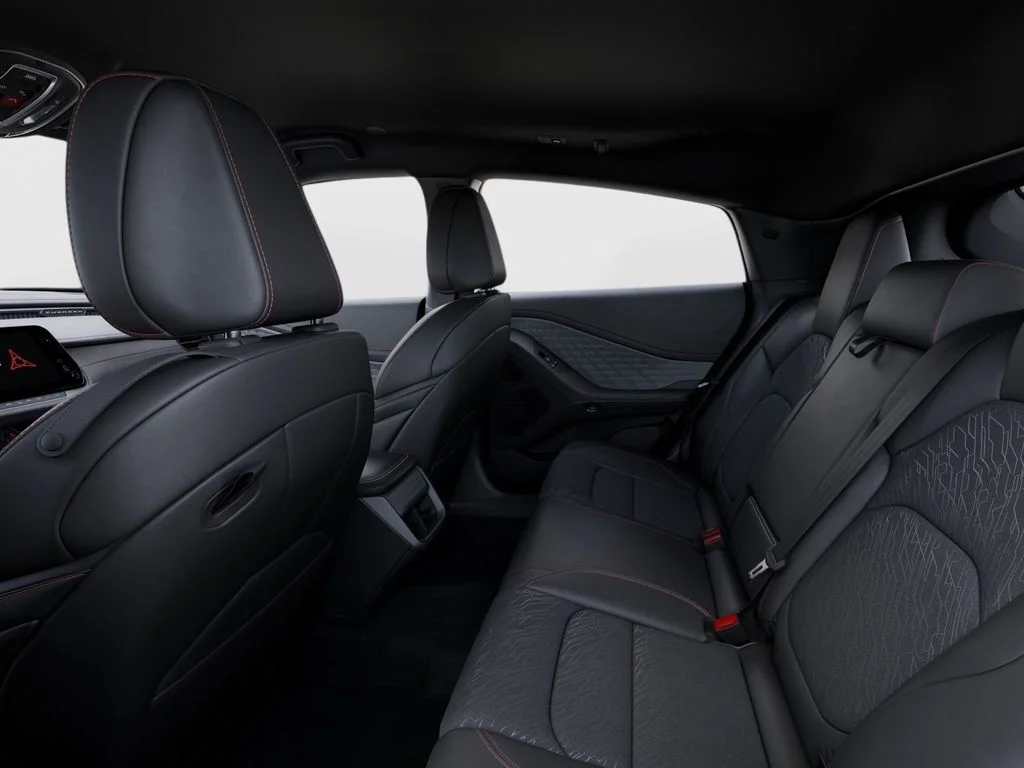 New 2026 Bludicrous Exterior Paint Dodge R/T image 25