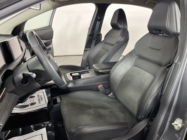 Used 2023 Gun Metallic Nissan ENGAGE image 14