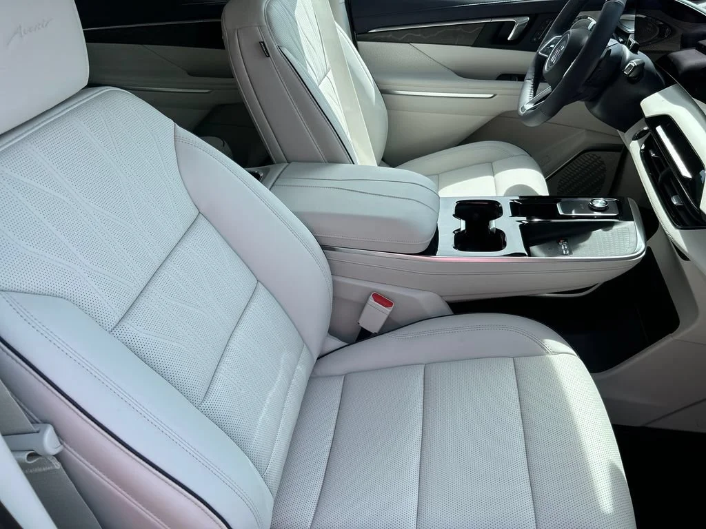 New 2027 Iridescent White Tricoat Buick Avenir image 36