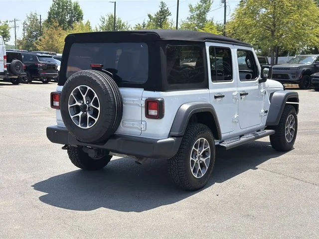 Used 2024 White Jeep Sport S image 12