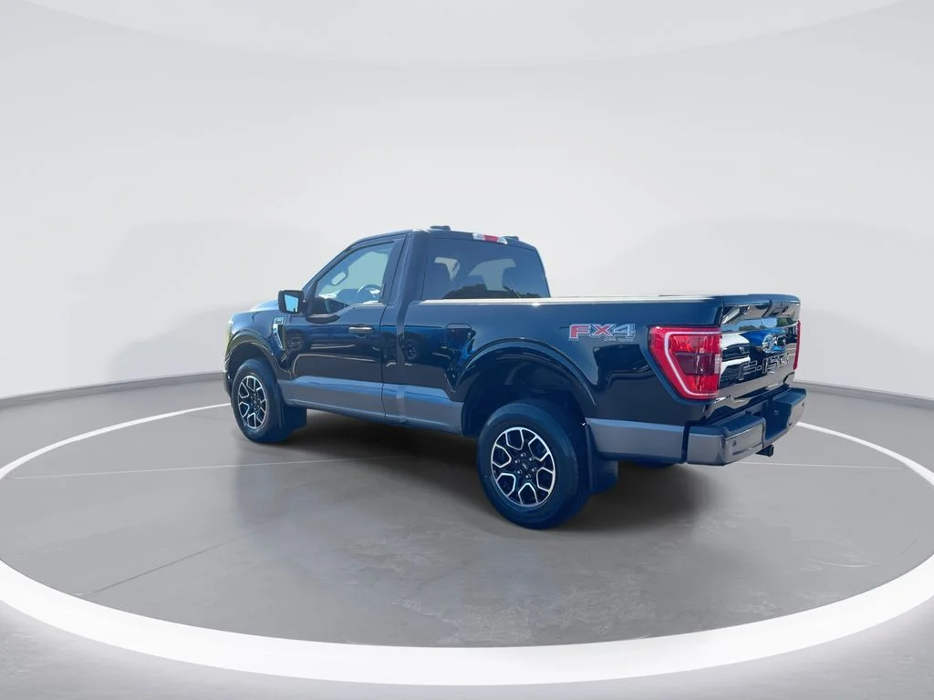 Used 2022 Black Ford XLT image 6