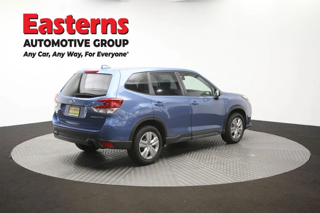Used 2022 Blue Subaru Base image 41