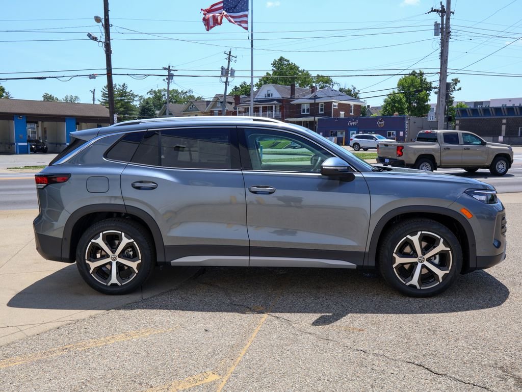 New 2026 Silver Volkswagen 2.0T SE image 6