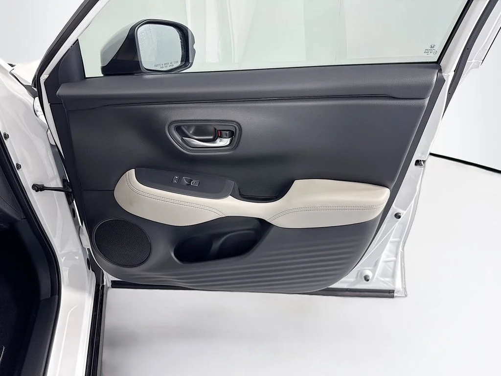 New 2027 White Honda EX-L image 25