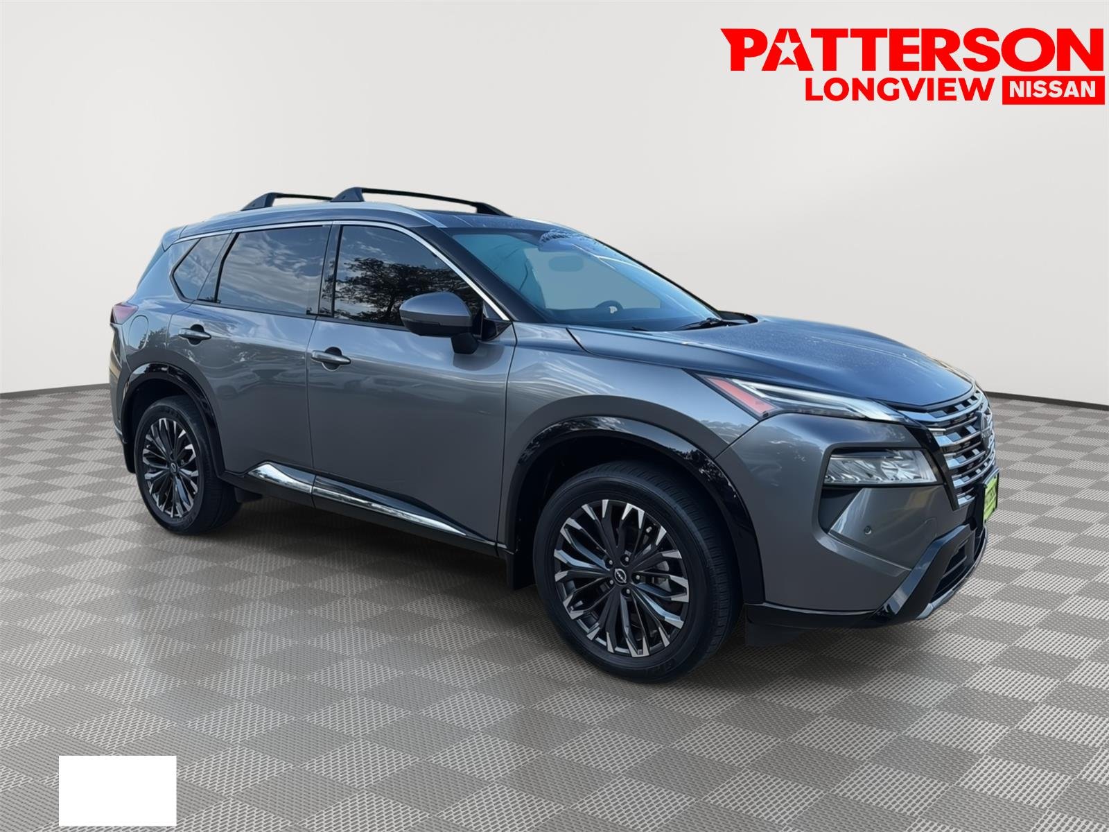 Used 2025 Gun Metallic Nissan Platinum image 1