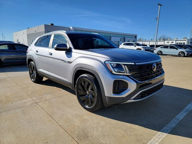 2026 Volkswagen Atlas Cross Sport SE w/Technology