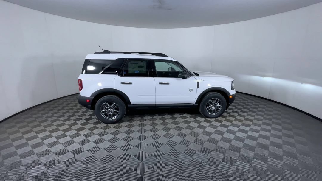 Used 2026 Oxford White Clearcoat Ford Big Bend image 9