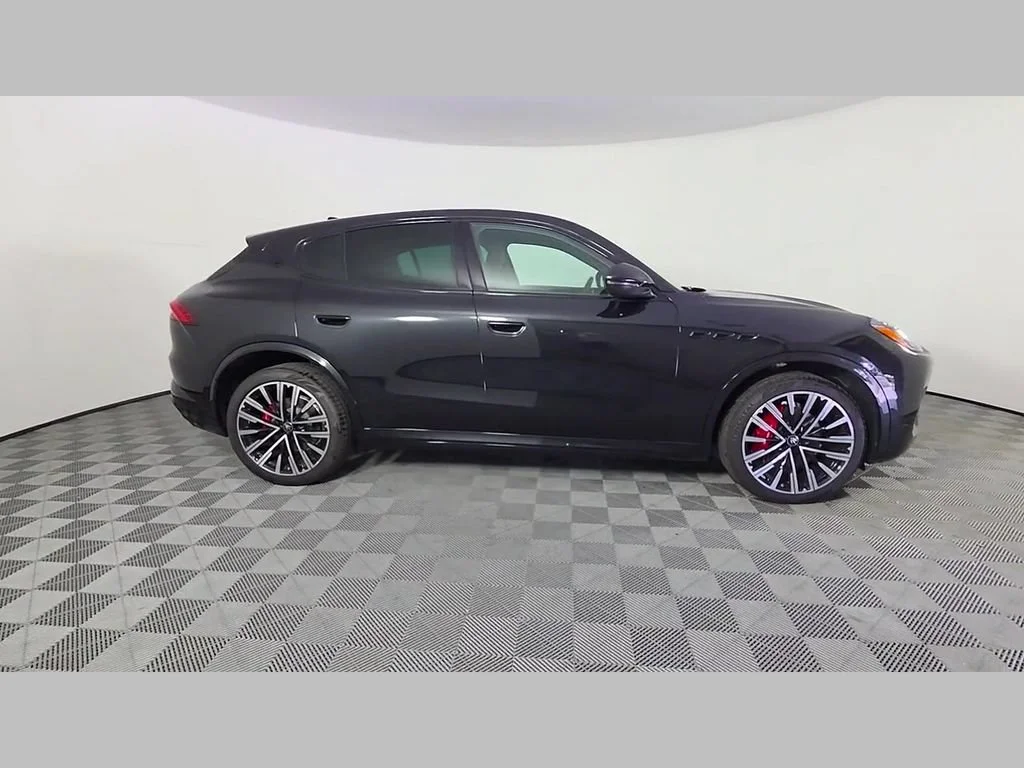 New 2025  Maserati Modena image 22