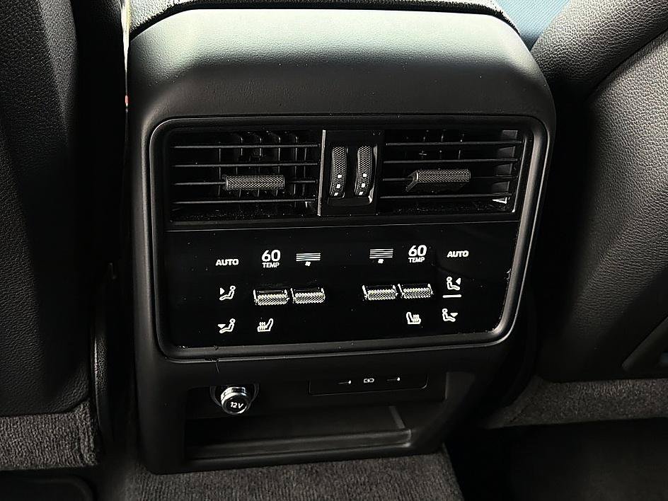 Used 2025 Dolomite Silver Metallic Porsche Base image 8