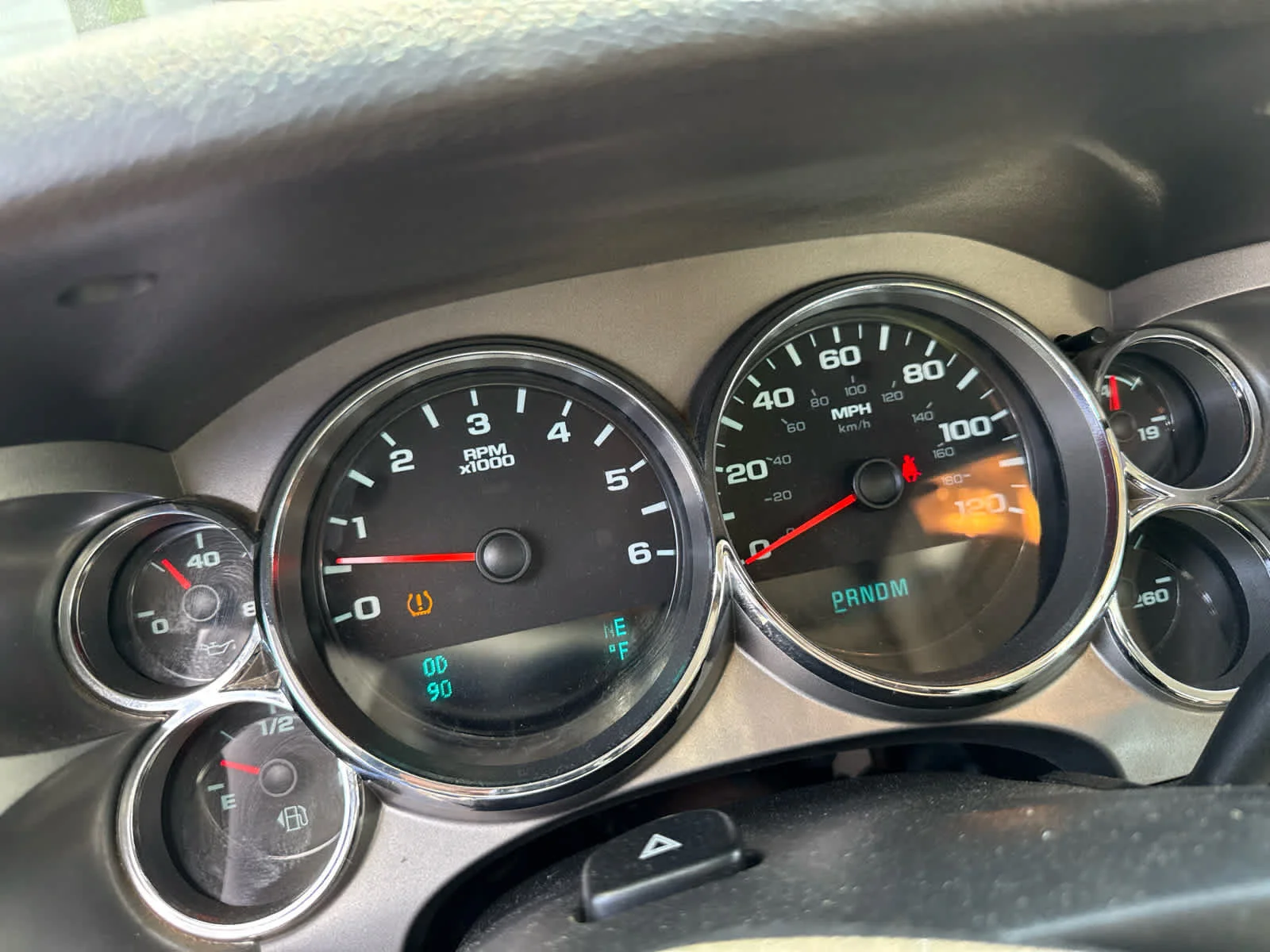 Used 2013 Silver Ice Metallic Chevrolet LT image 7